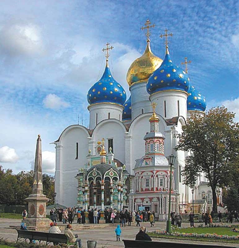 Троице-сергиева лавра сергиев посад. Архитектурный ансамбль троице-сергиевой лавры в городе сергиев посад. Троице-сергиева лавра 1337 год. Сергиев посад троца сергия лавра. Сергиев посад троице сергия лавра.